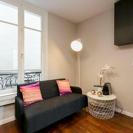 דירות פריז Charmant Studio Neuf Proche Des Invalides מראה חיצוני תמונה